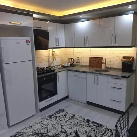 Centrally Located In 발리케시르